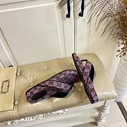 Fortok Gucci Vittoria GG canvas thong sandals Pink - 2