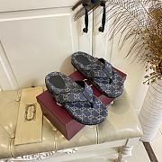 Fortok Gucci Vittoria GG canvas thong sandals Navy Blue - 2