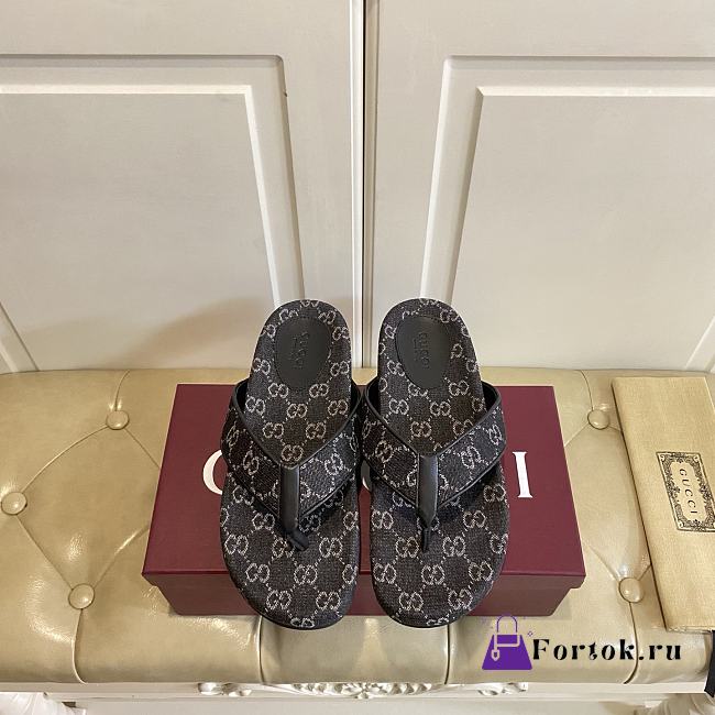 Fortok Gucci Vittoria GG canvas thong sandals Black 02 - 1