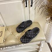Fortok Gucci Vittoria GG canvas thong sandals Black 02 - 3