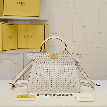 Fortok Fendi Peekaboo IseeU Interlace Bag Medium White 27×11×20cm