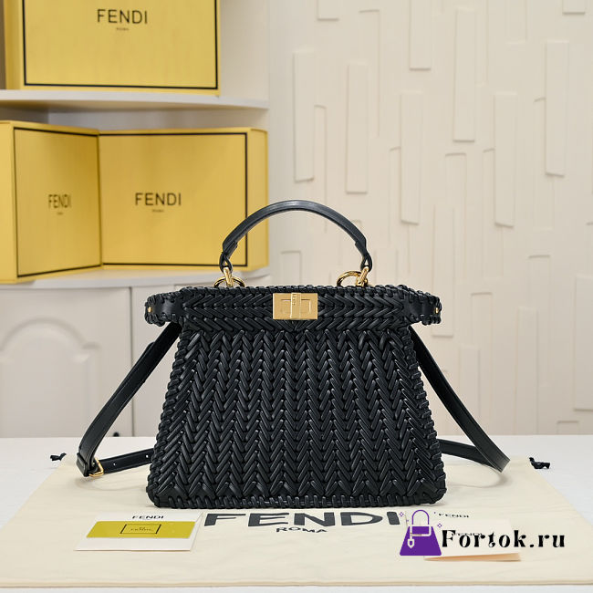 Fortok Fendi Peekaboo IseeU Interlace Bag Medium Black 27×11×20cm - 1