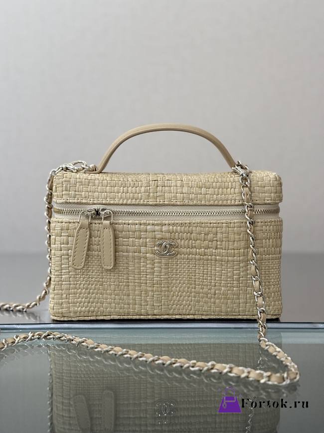 Fortok Chanel Braided Raffia Quilted Top Handle Slim Vanity Case 17x19.5x5cm - 1