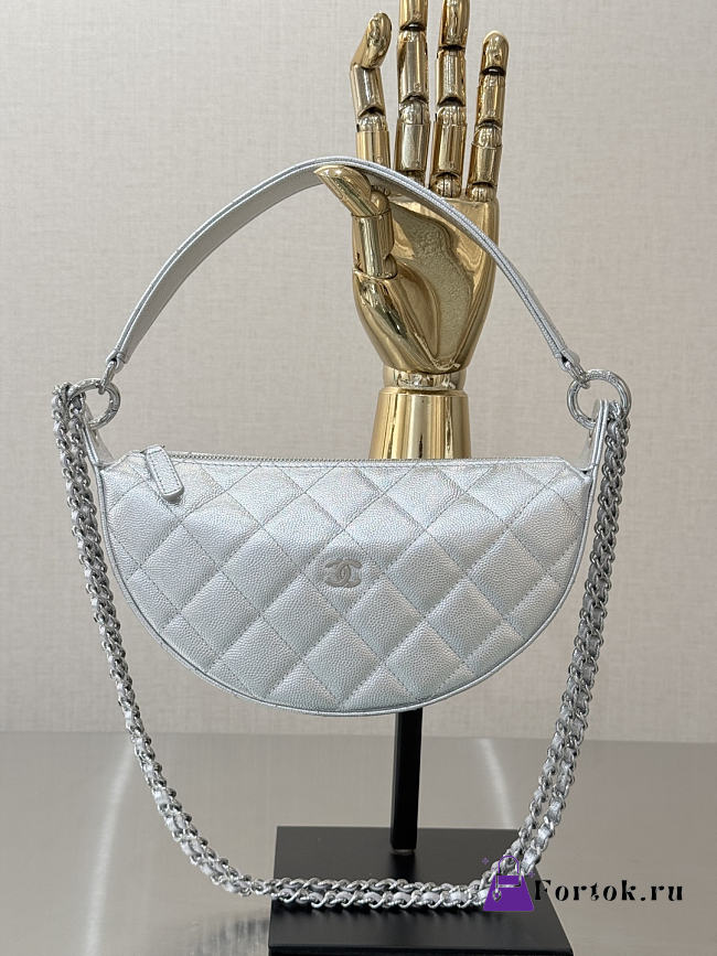Fortok Chanel Half Moon Hobo Caviar Silver 23-13-5cm - 1