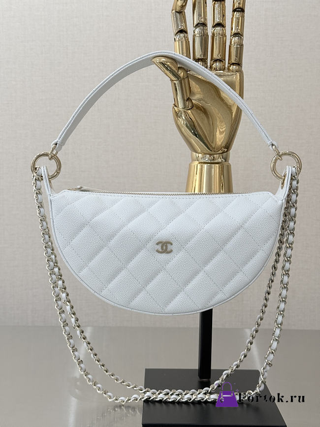 Fortok Chanel Half Moon Hobo Caviar White 23-13-5cm - 1