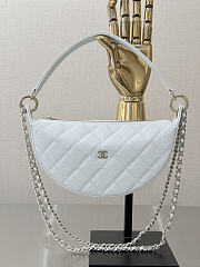 Fortok Chanel Half Moon Hobo Caviar White 23-13-5cm - 1