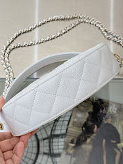 Fortok Chanel Half Moon Hobo Caviar White 23-13-5cm - 2