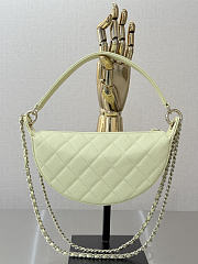 Fortok Chanel Half Moon Hobo Caviar Light Yellow 23-13-5cm - 3