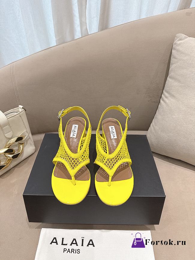 Fortok Alaïa Fishnet thong sandals Yellow 5.5cm - 1