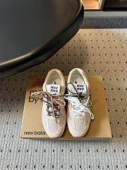 Fortok New Balance x Miu Miu 530 SL Sneakers Beige - 1