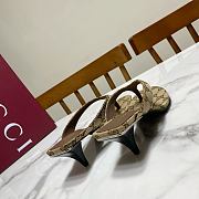 Fortok Gucci Vittoria Thong Sandals Beige GG Canvas 5.5cm - 5