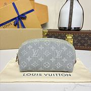 Fortok Louis Vuitton Denim Monogram Pochette Cosmetique Cloudy Grey 19*6*12cm - 1