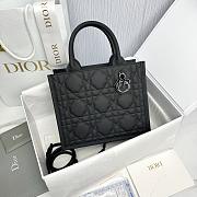 Fortok Dior Small Book Tote Black Charm 26.5 x21 x14cm - 1