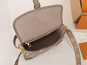 Fortok Louis Vuitton Diane Bicolor Monogram Empreinte Leather 24 x 15 x 9cm - 2