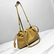 Fortok Loewe Flamenco Clutch Medium Nappa Calfskin Yellow 30x10.5x20cm - 5