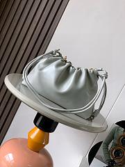 Fortok Loewe Flamenco Clutch Medium Nappa Calfskin Grey 30x10.5x20cm - 6