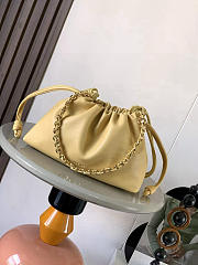 Fortok Loewe Flamenco Clutch Medium Nappa Calfskin Light Yellow 30x10.5x20cm - 1