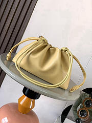 Fortok Loewe Flamenco Clutch Medium Nappa Calfskin Light Yellow 30x10.5x20cm - 2