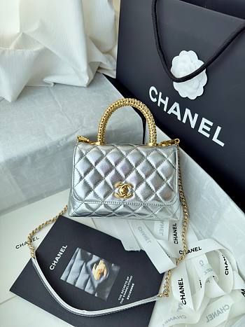 Fortok Chanel Coco Handle Quilted Metallic Silver Handbag 19m