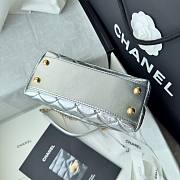 Fortok Chanel Coco Handle Quilted Metallic Silver Handbag 19m - 4
