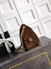 Fortok Chanel 25 Mini Handbag Brown Suede Calfskin 22cm - 3