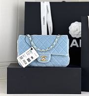 Fortok Chanel Velvet Quilted Flap Bag Blue 20cm - 1