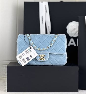 Fortok Chanel Velvet Quilted Flap Bag Blue 20cm