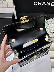 Fortok Chanel Patent Quilted Graphic Catch Flap Bag Black 20*18*8cm - 6