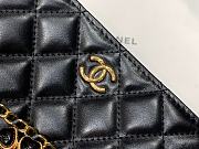 Fortok Chanel Shiny Crumpled Calfskin Quilted Clutch With Chain Black 19cm - 6