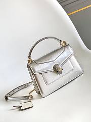 Fortok BVLGARI Serpenti Forever Mini Bag Metallic Silver 19 X 11 X 5.5 Cm - 1