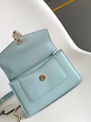 Fortok BVLGARI Serpenti Forever Mini Bag Baby Blue 19 X 11 X 5.5 Cm - 3