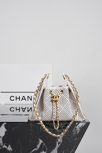 Fortok Chanel 25 Mini Handbag Spring Summer 2026 Pre-collection White 20 x 22 x 12.5cm