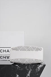 Fortok Chanel 25 Mini Handbag Spring Summer 2026 Pre-collection White 20 x 22 x 12.5cm - 6