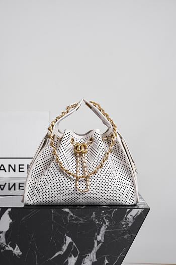 Fortok Chanel 25 Small Handbag Spring Summer 2026 Pre-collection White 30*26*14cm