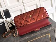 Fortok Chanel Coco Handle Flap Bag Fall-Winter 2025/26 Collection Mirror Red 12x 29 x 5cm - 3