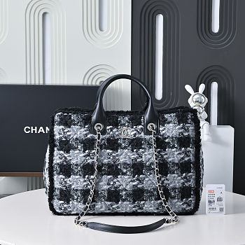 Fortok Chanel Tweed Medium Tote Bag Black 27.5x39.5x16cm
