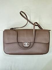 Fortok Chanel Grained Calfskin Maxi Flap Brown Silver Hardware 32x19.5x10cm - 1