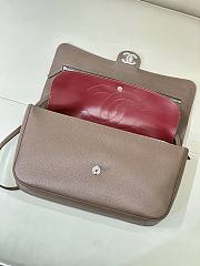 Fortok Chanel Grained Calfskin Maxi Flap Brown Silver Hardware 32x19.5x10cm - 4