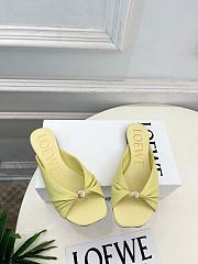Fortok Loewe Pebble Soft Slides Leather Yellow Flats - 2
