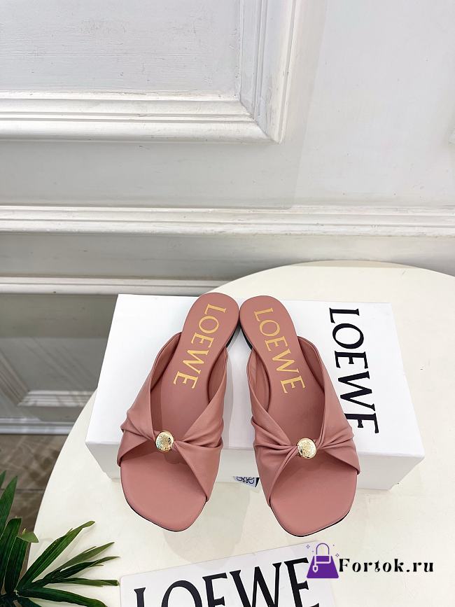 Fortok Loewe Pebble Soft Slides Leather Pink Flats - 1