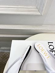 Fortok Loewe Pebble Soft Slides Leather White Flats - 4
