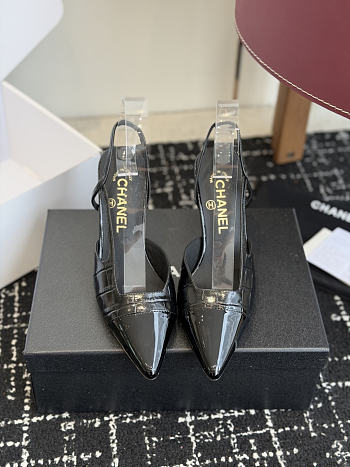 Fortok Chanel Métiers d'Art 2026 Slingback Pointed-toe Shoes Black High Heels Patent Leather 9cm