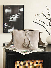 Fortok Chanel Bucket Bag Quilted Suede Grey 20x11x18cm - 1