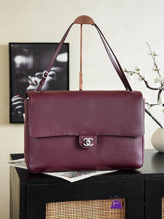 Fortok Chanel 2026ss Chanel Maxi Flapbag Burgundy Silver Hardware 19.5*32*10cm - 1
