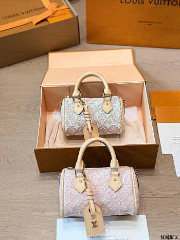 Fortok Louis Vuitton Nano Speedy 16 x 10 x 7.5 cm