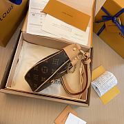 Fortok Louis Vuitton Loop Handbag Monogram Canvas M81098 23x13x6cm  - 4