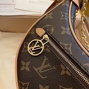 Fortok Louis Vuitton Loop Handbag Monogram Canvas M81098 23x13x6cm  - 2