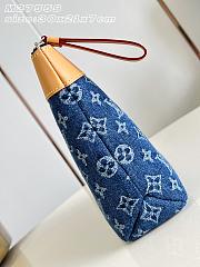 Fortok Louis Vuitton Pochette Voyage Souple Monogram Flowers Denim M27559 30x21x7.5cm - 3