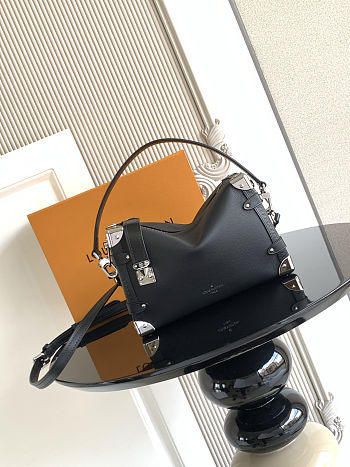 Fortok Louis Vuitton Side Trunk MM Black 23.5 x 16 x 8.5 cm