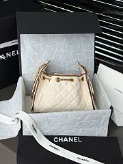 Fortok Chanel Spring Summer 2026 CHANEL 25 Mini Handbag Brown 20-22-12cm - 3